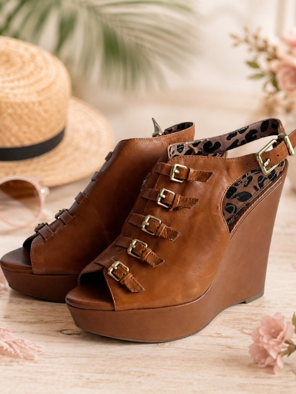 Jessica Simpson Brown Leather Buckle Wedge Platform Sandals | Size 7.5